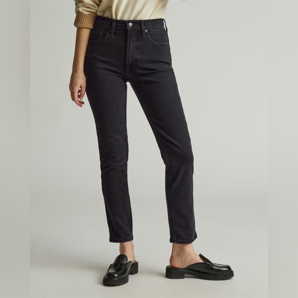 Everlane The Original Cheeky Jean in Tumbled Black Size 25 Cropped - Picture 1 of 13
